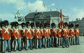 &quot;1 Royal Guard Amalienborg&quot;