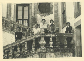Os ministros da Turquia, sobrinha, filha e Madame Gadena Beilony (?). Mateus, Setembro 1953