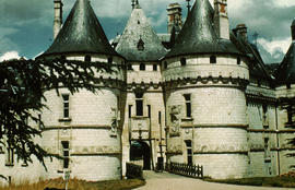 &quot;63071 - Chateaux de la Loire (1). Chaumont&quot;
