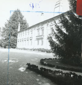 <em>Untitled</em>