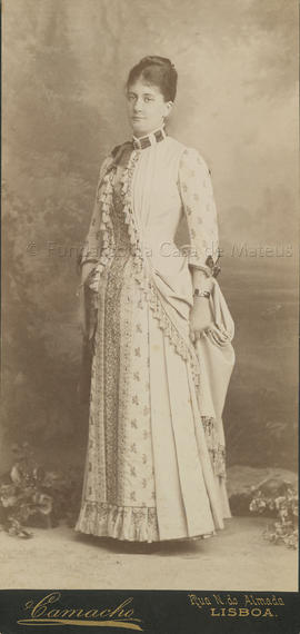 Condessa de Villa Real e de Mello. 1886. 38 annos