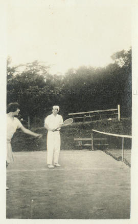 António Luís [a jogar ténis]